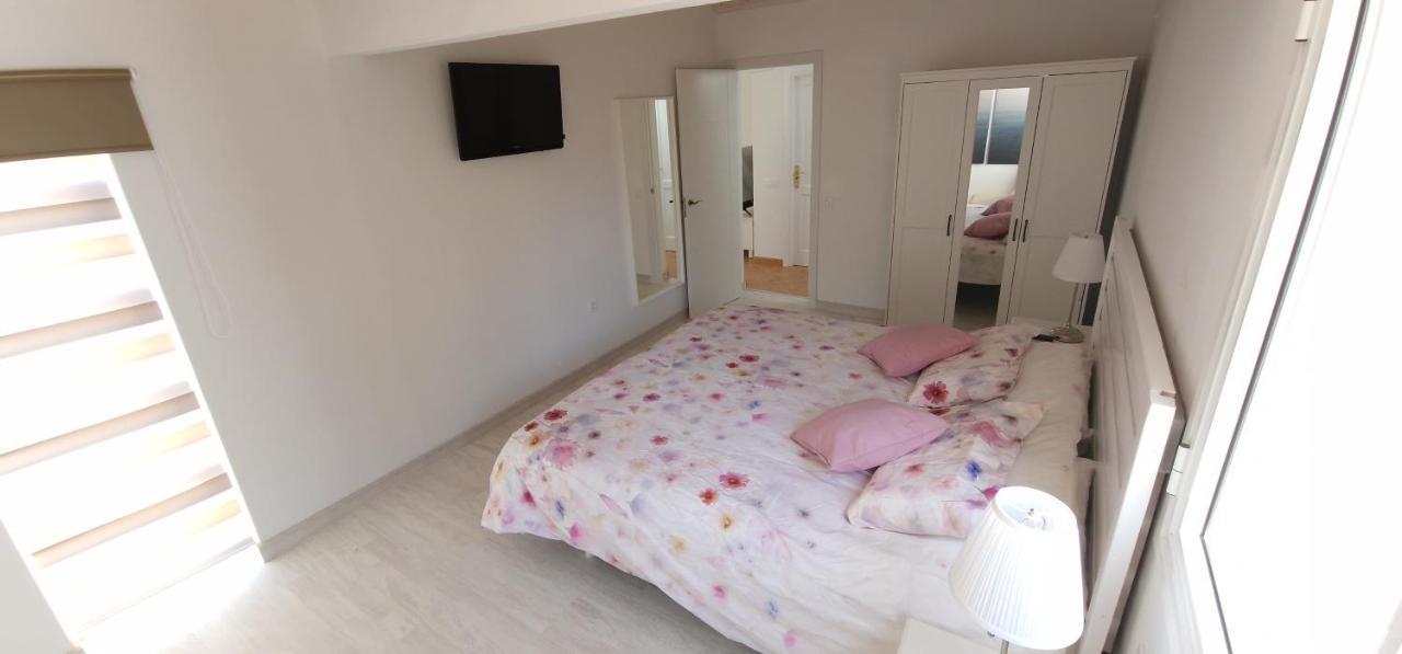 타라할레호 Casa Geminis, Relax, Sol Y Jacuzzi 빌라 외부 사진
